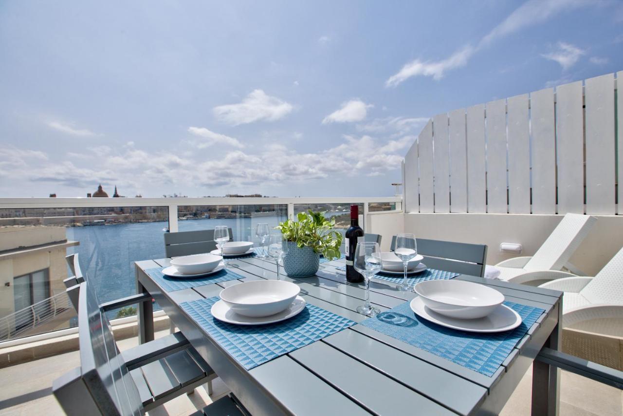 Sliema Duplex Penthouse With Sea Views & Private Terrace By Shortletsmalta Exterior foto
