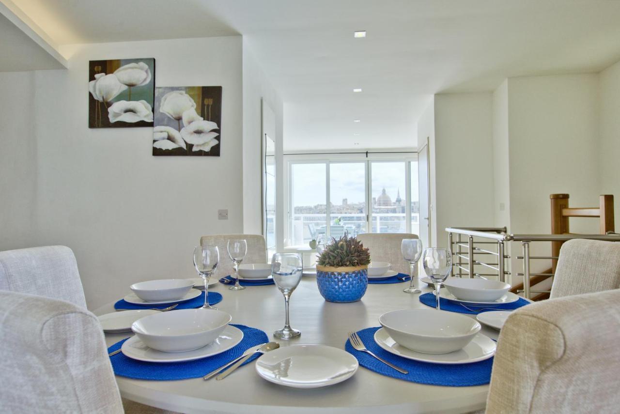 Sliema Duplex Penthouse With Sea Views & Private Terrace By Shortletsmalta Exterior foto
