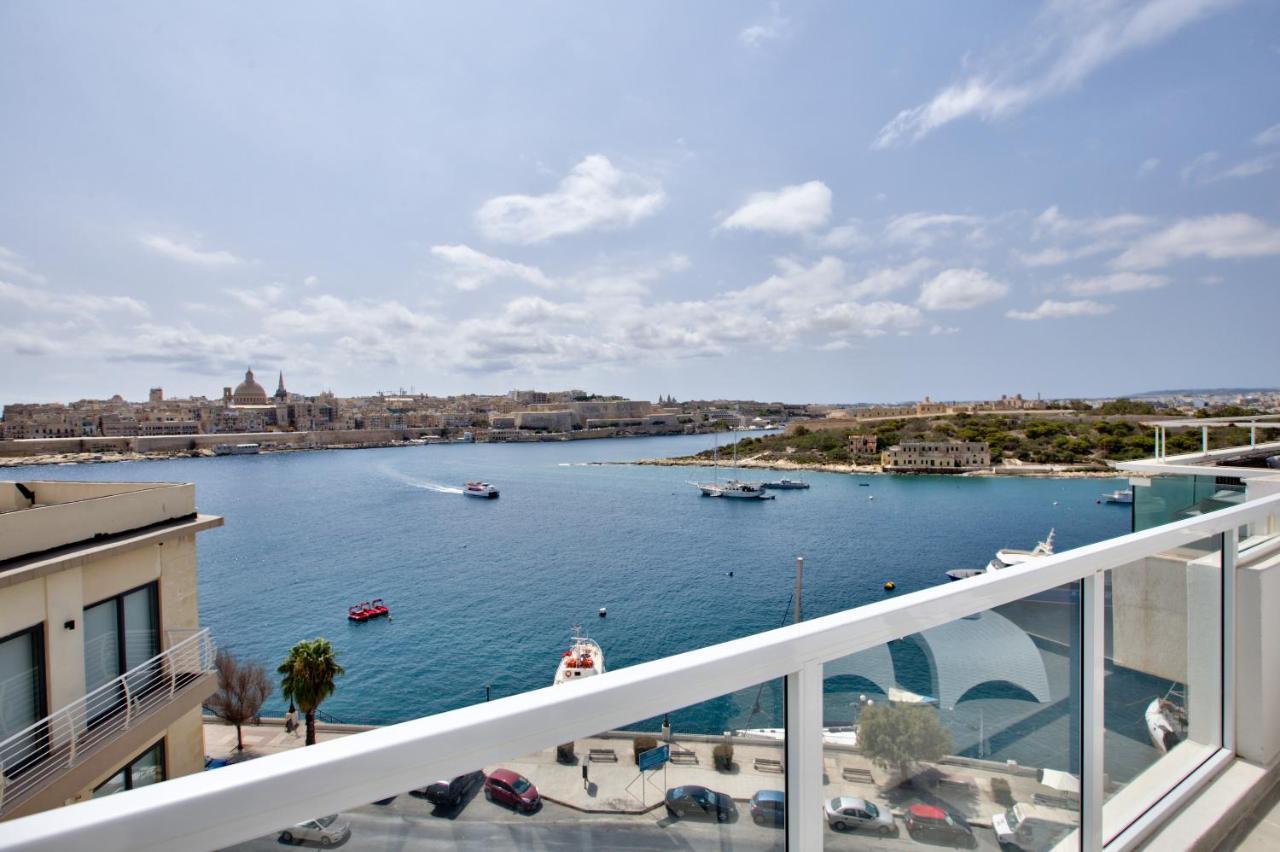 Sliema Duplex Penthouse With Sea Views & Private Terrace By Shortletsmalta Exterior foto